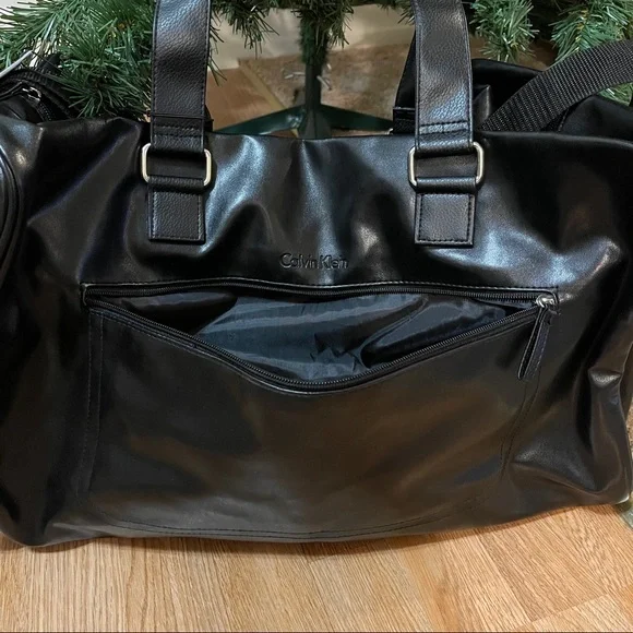 Calvin Klein Bag - Picture 3 of 10